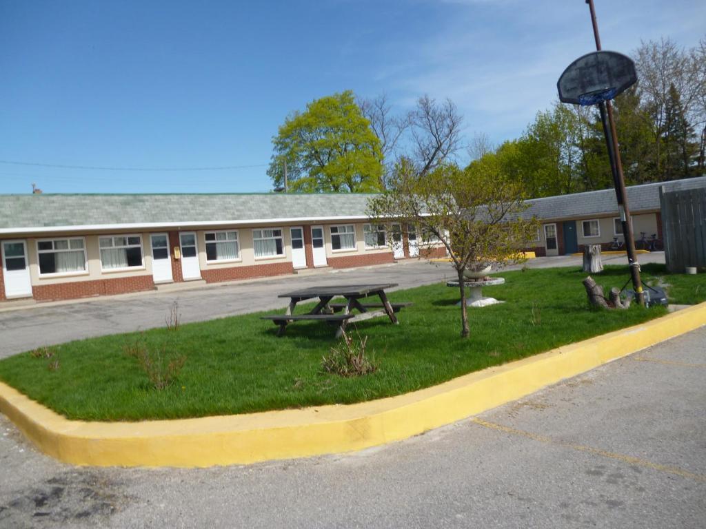 Maple Glen Motel Λονδίνο Εξωτερικό φωτογραφία