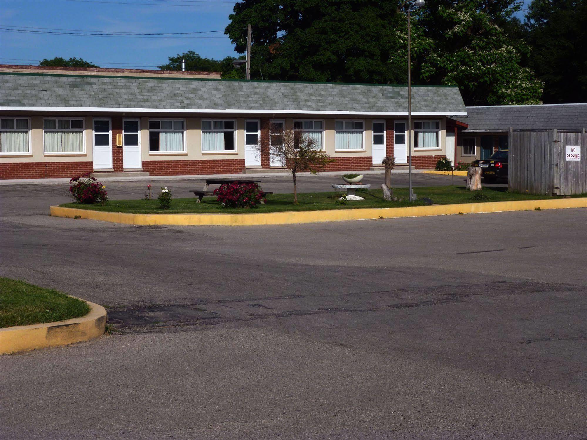 Maple Glen Motel Λονδίνο Εξωτερικό φωτογραφία