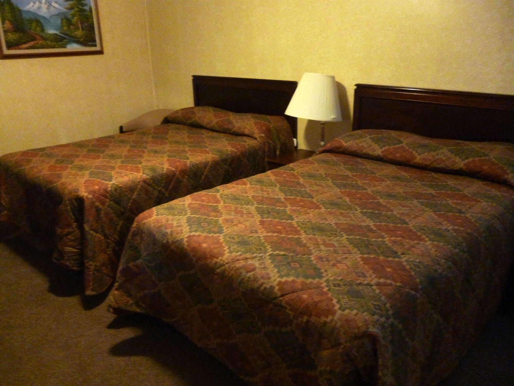 Maple Glen Motel Λονδίνο Εξωτερικό φωτογραφία